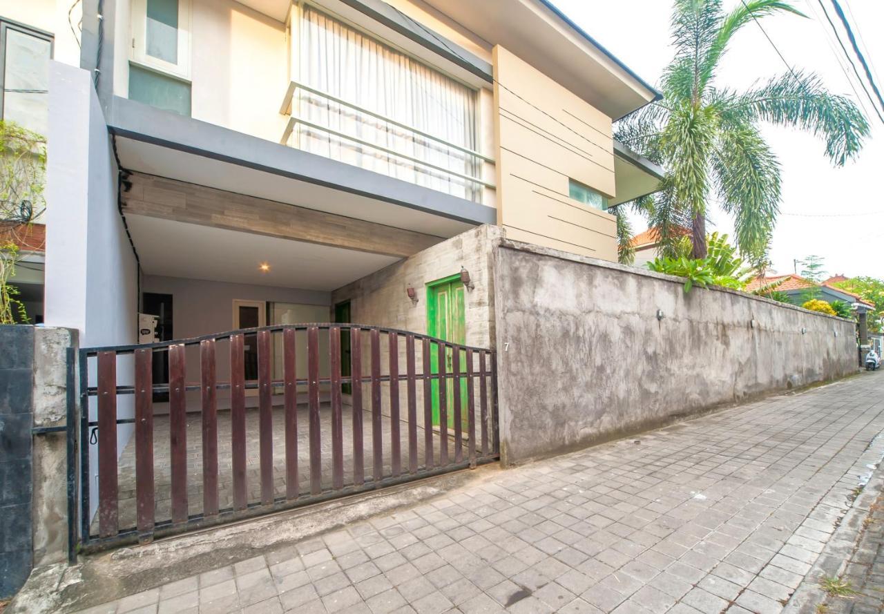 Villa Jp Tiger Canggu Exterior foto
